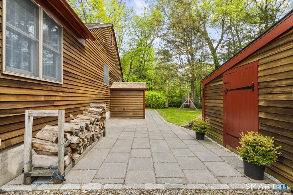 5633 Park Avenue Fairfield CT 06825