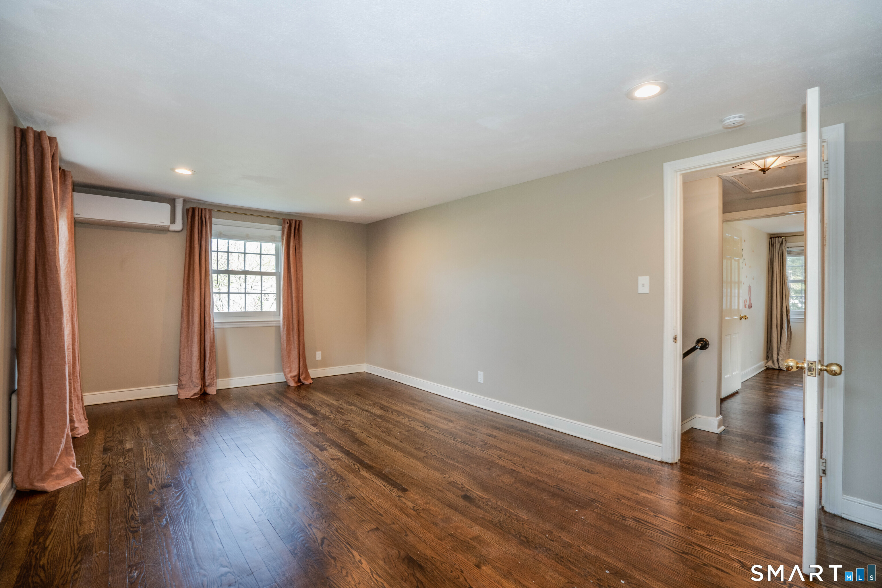 25 Meadow Farms Road West Hartford CT 06107