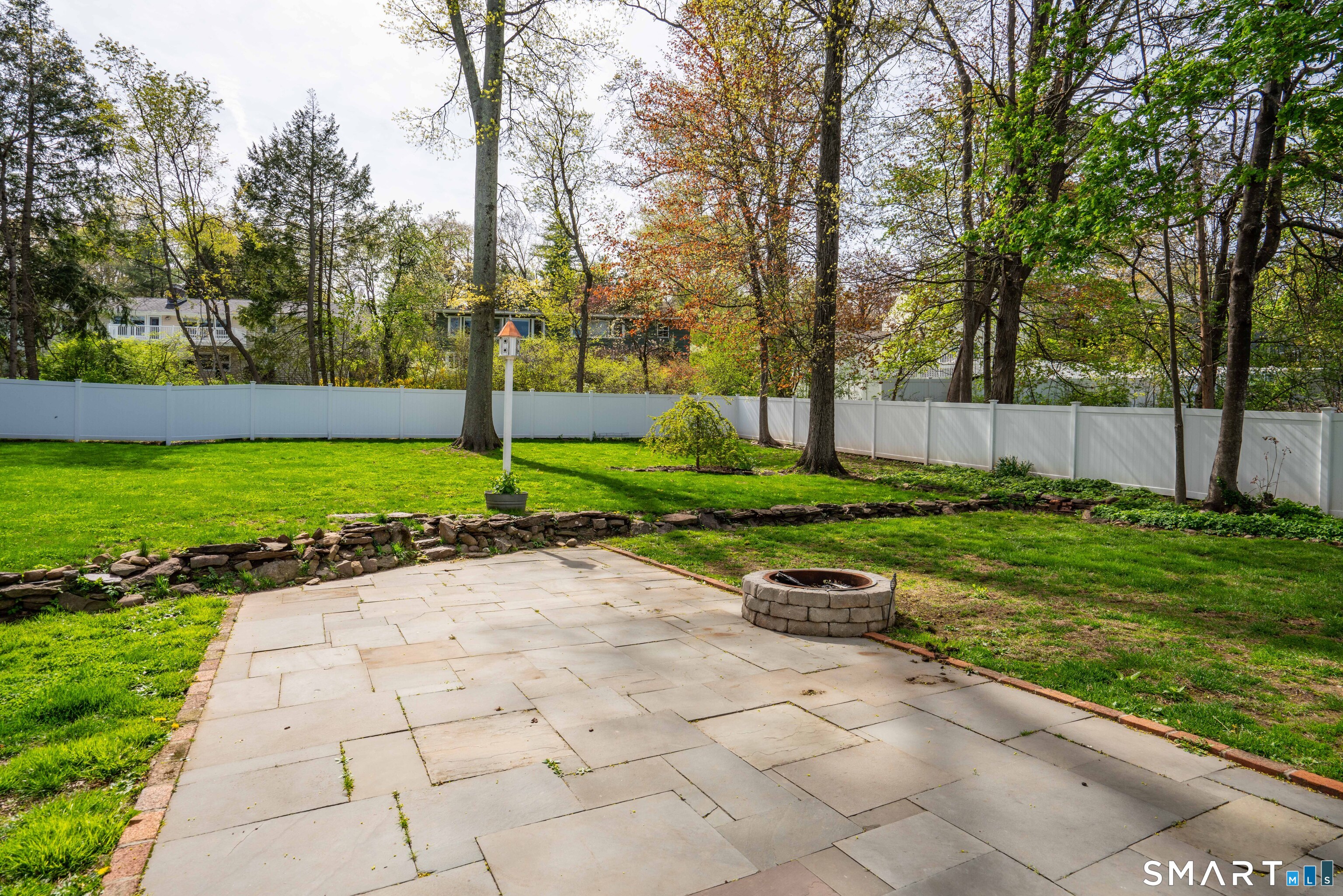 25 Meadow Farms Road West Hartford CT 06107