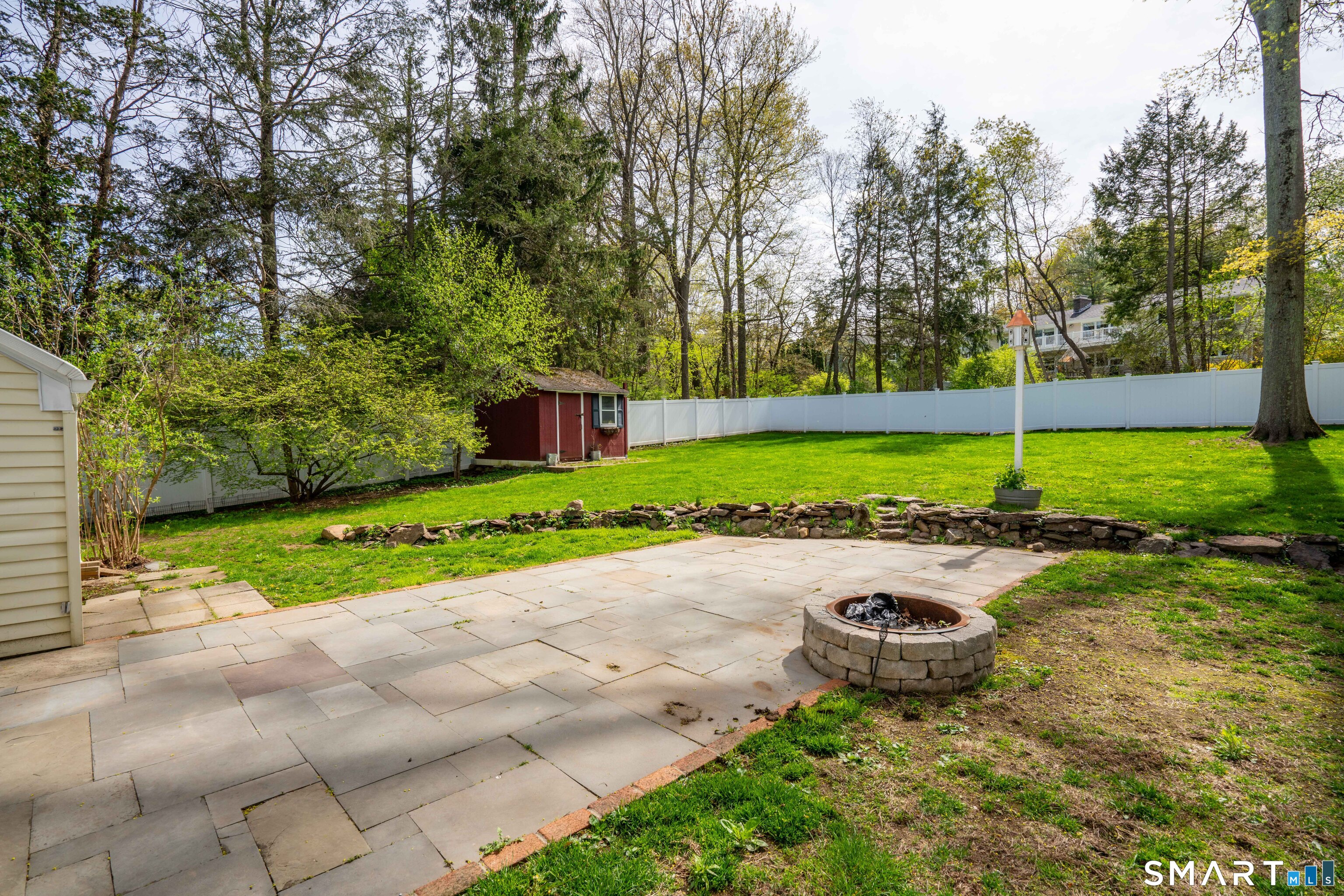 25 Meadow Farms Road West Hartford CT 06107