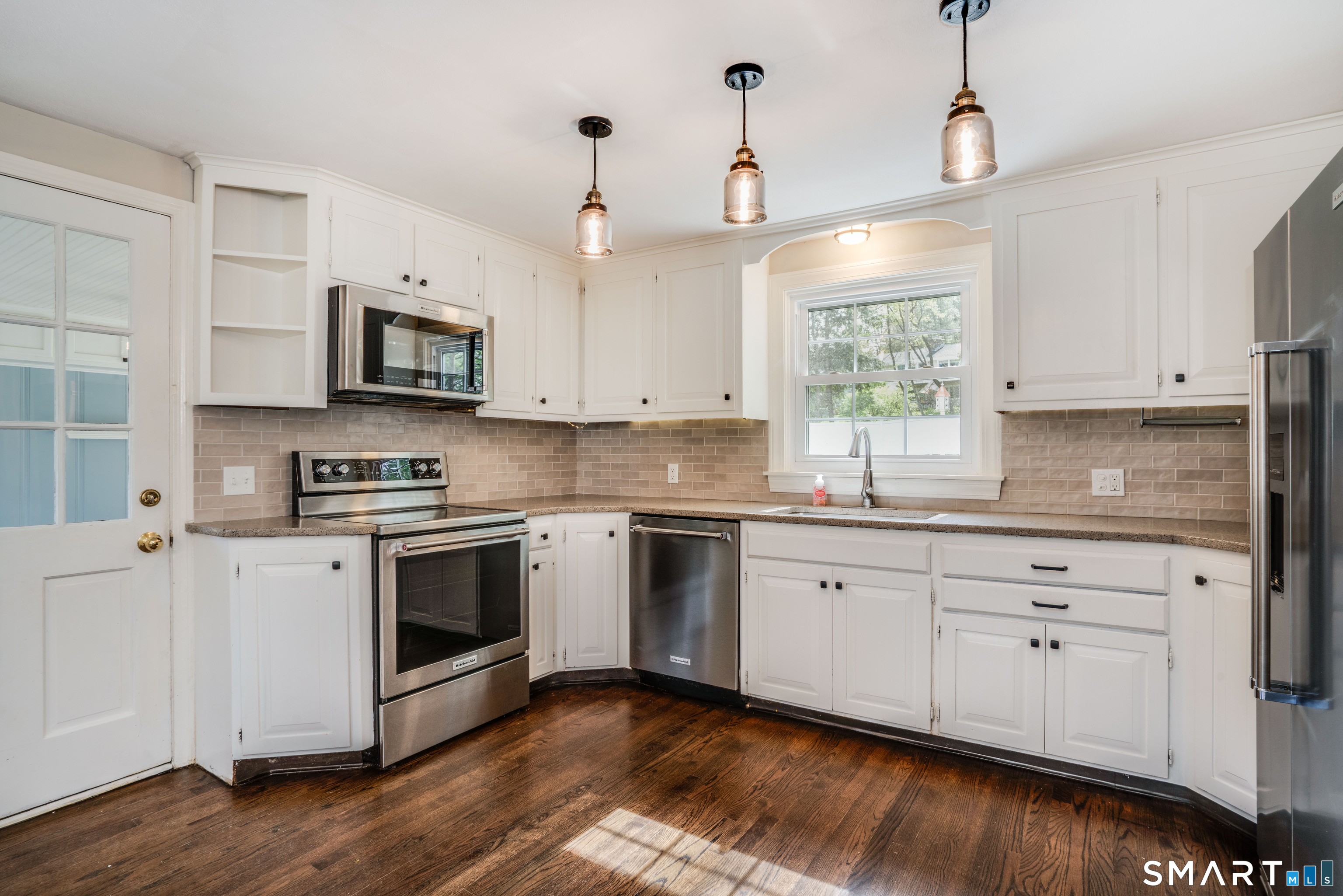 25 Meadow Farms Road West Hartford CT 06107