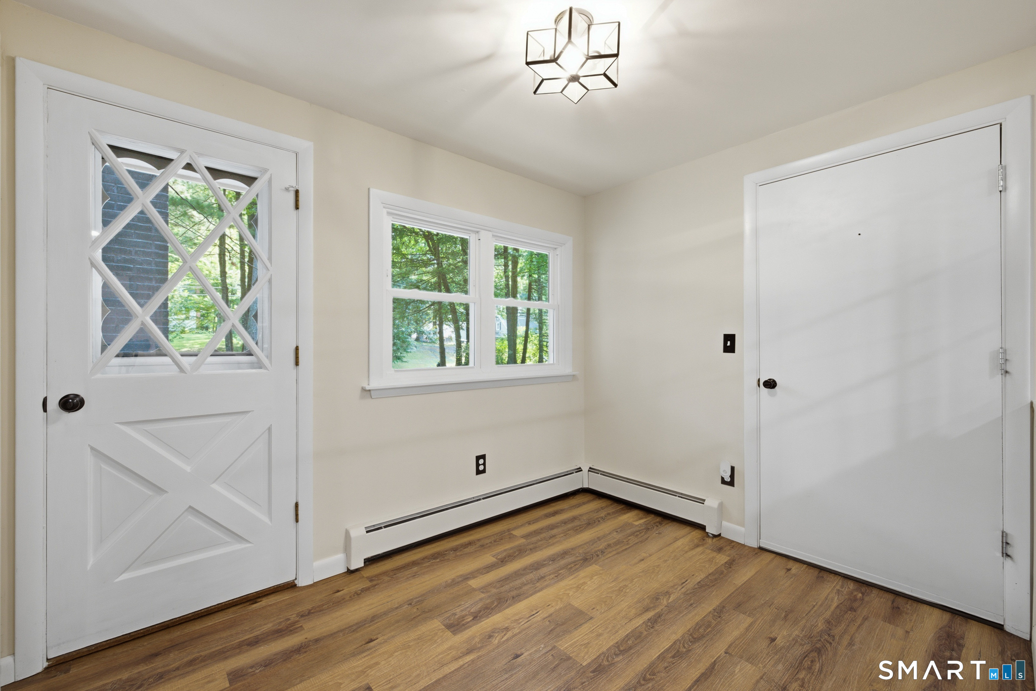 52 Fernwood Drive Simsbury CT 06070