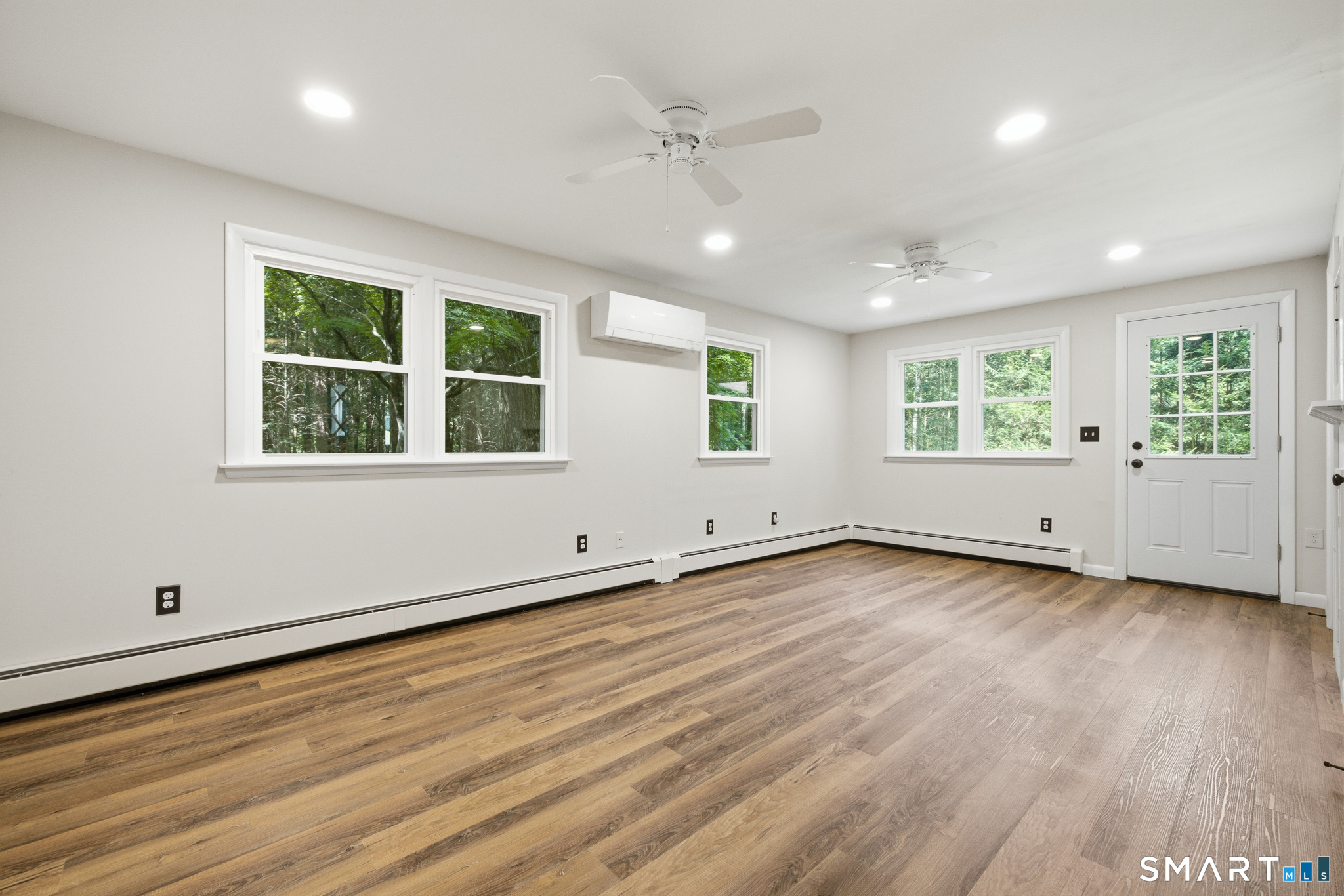 52 Fernwood Drive Simsbury CT 06070