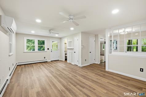 52 Fernwood Drive Simsbury CT 06070