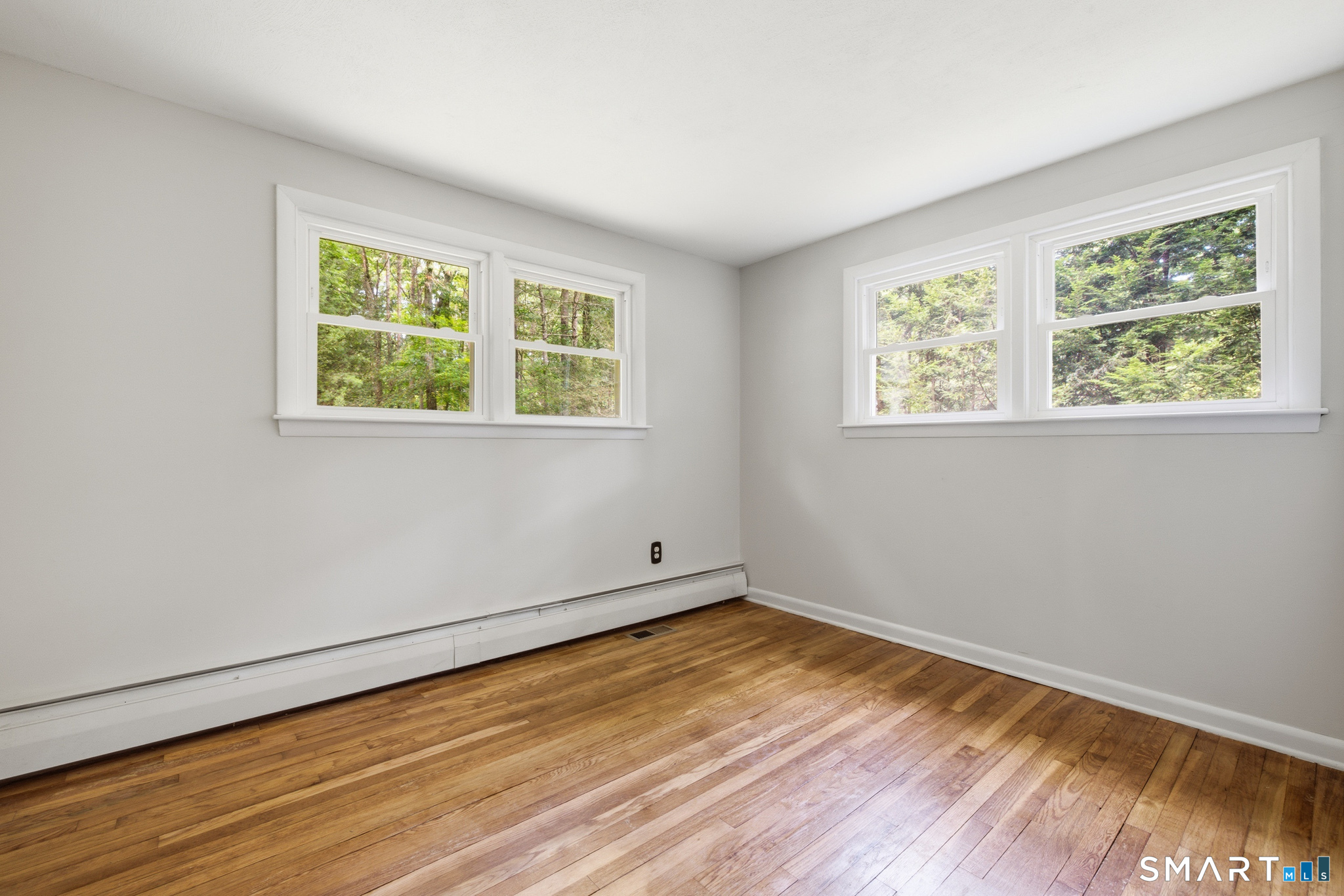 52 Fernwood Drive Simsbury CT 06070