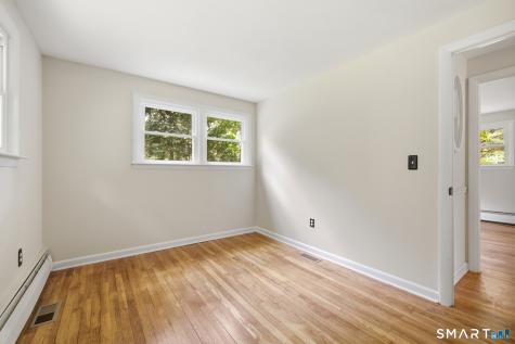 52 Fernwood Drive Simsbury CT 06070