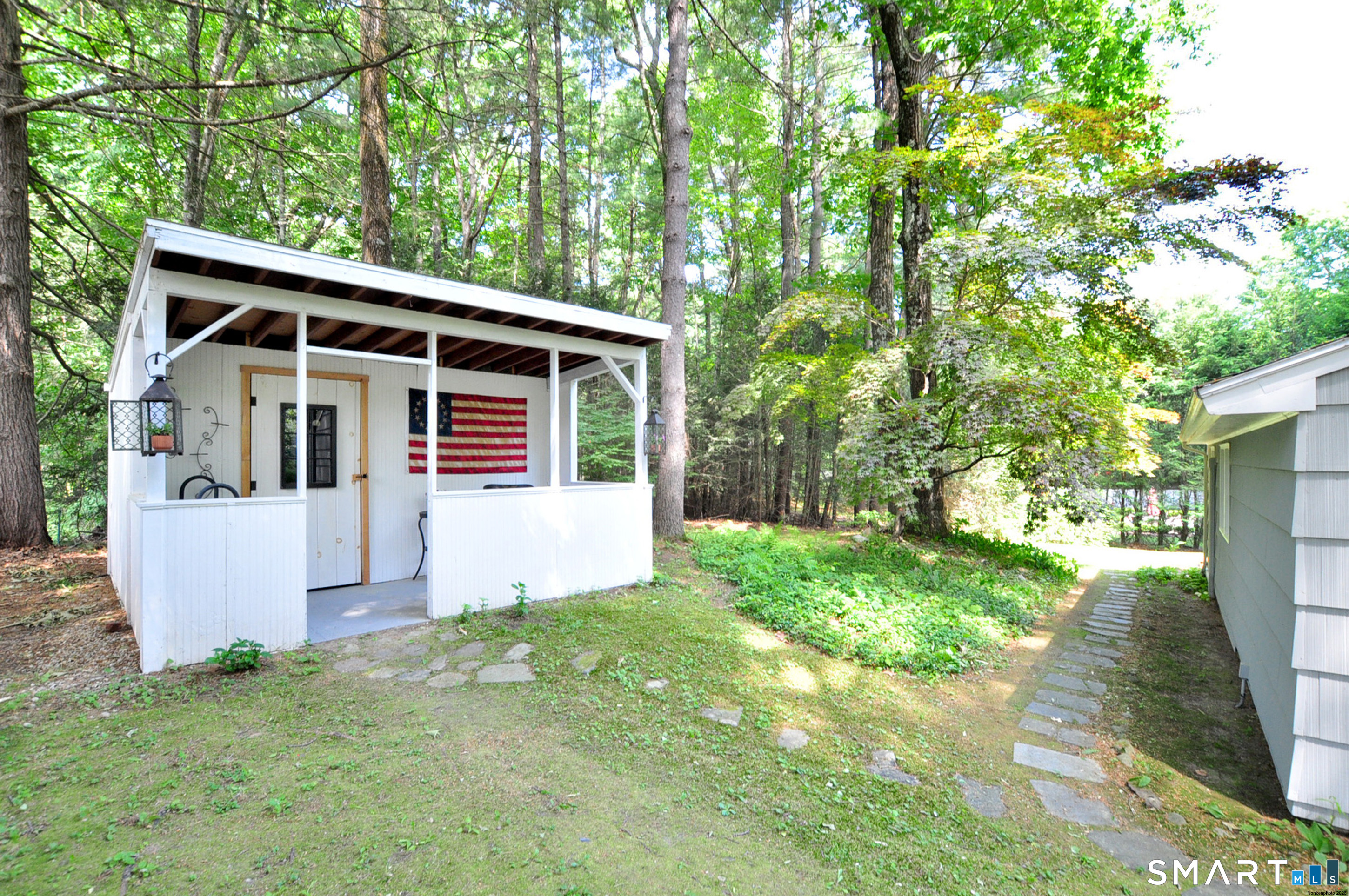 52 Fernwood Drive Simsbury CT 06070