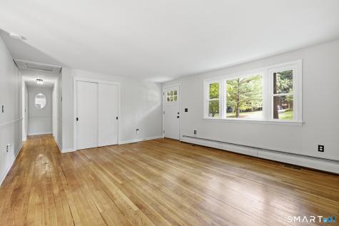 52 Fernwood Drive Simsbury CT 06070