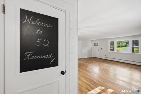 52 Fernwood Drive Simsbury CT 06070