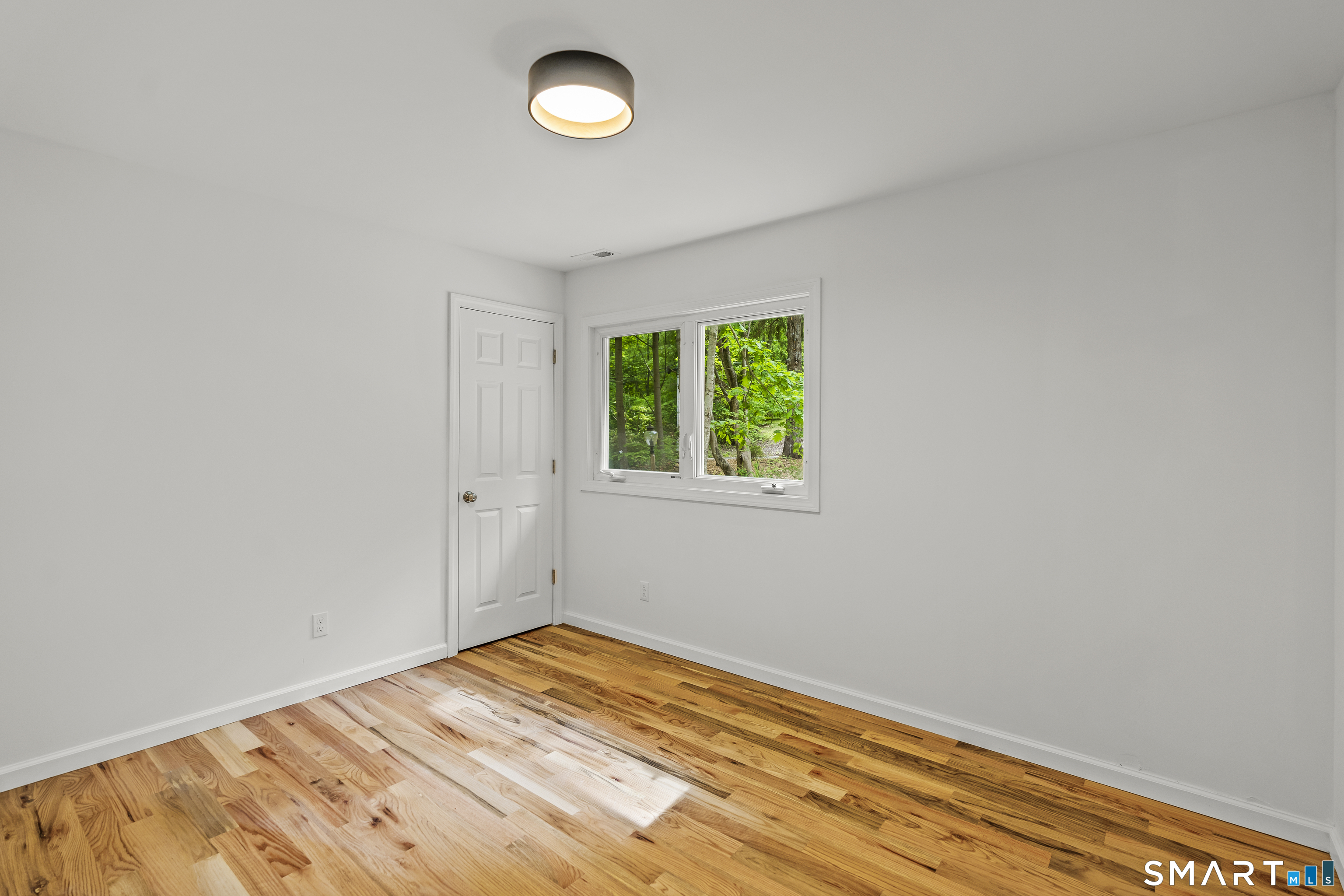 19 Fawn Drive Woodbridge CT 06525