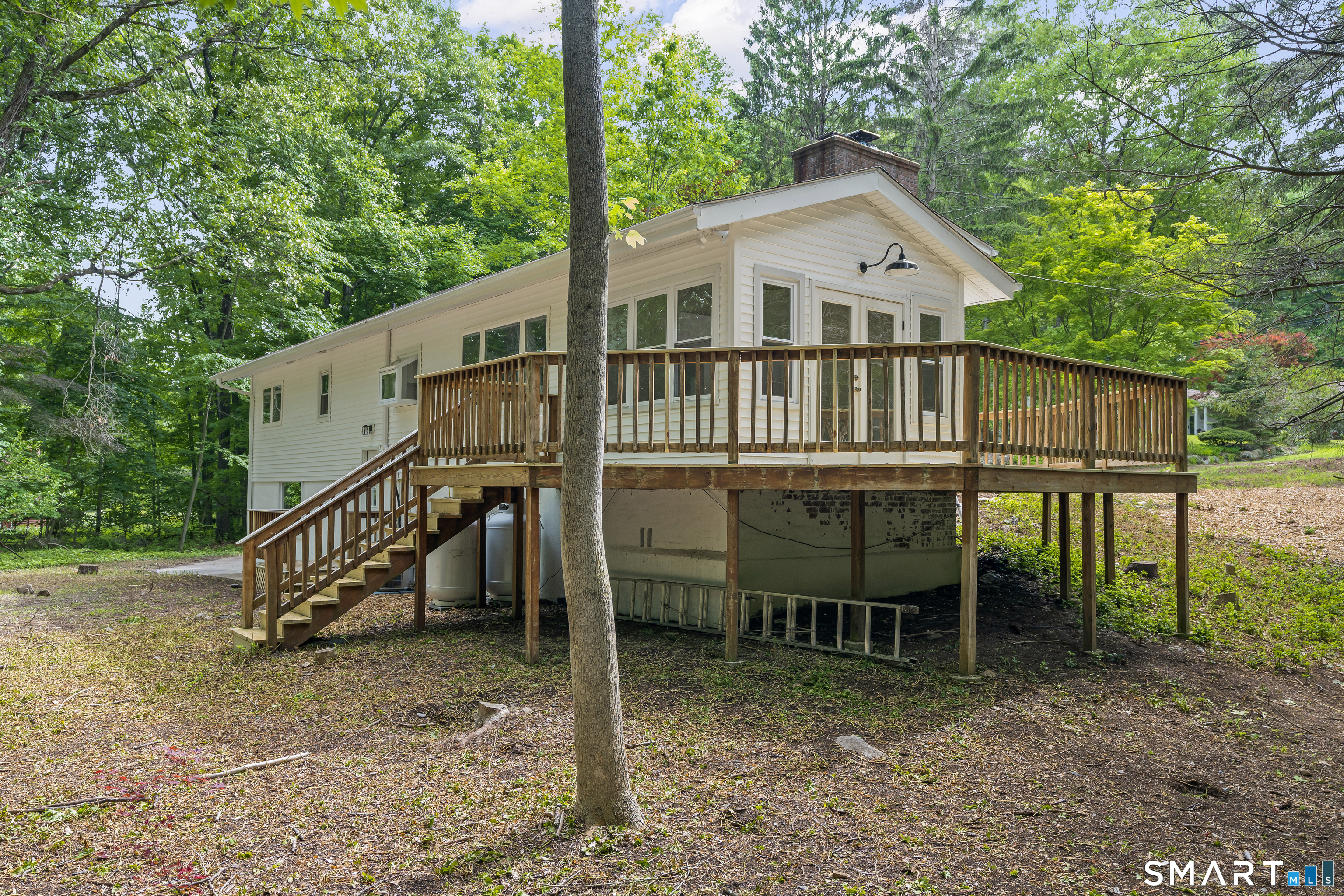 19 Fawn Drive Woodbridge CT 06525