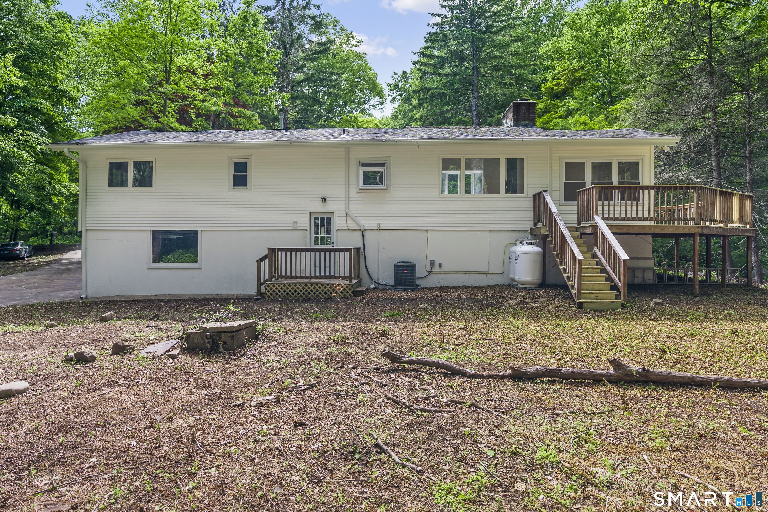 19 Fawn Drive Woodbridge CT 06525