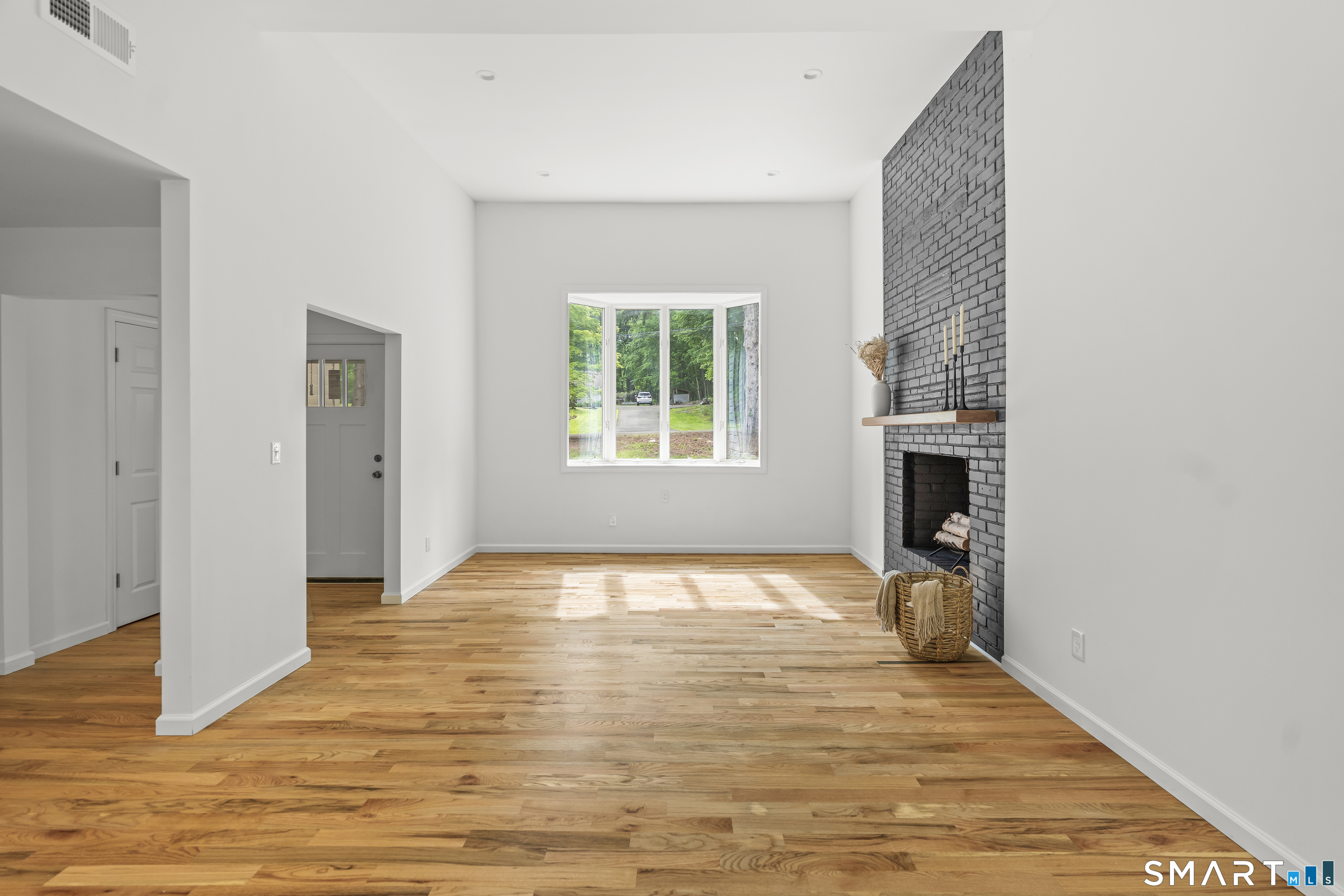 19 Fawn Drive Woodbridge CT 06525