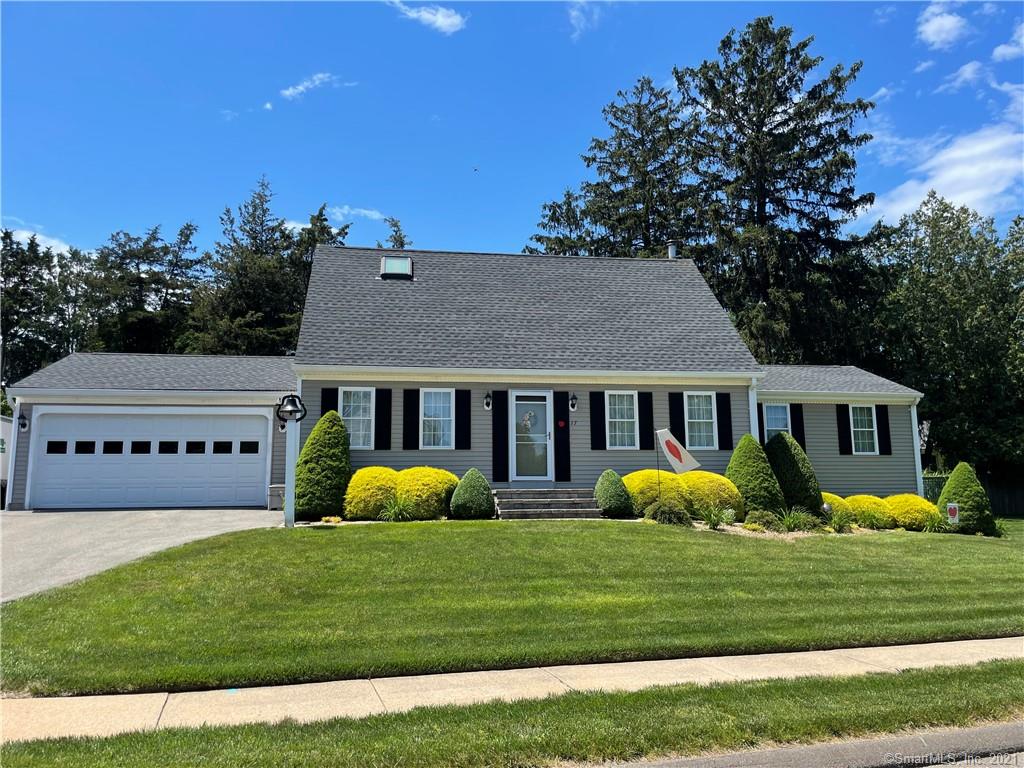 17 Coles Road Middletown CT 06457
