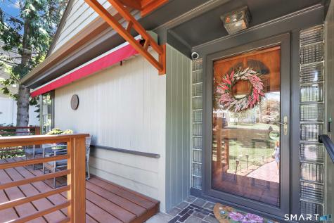 383 High Ridge Road Fairfield CT 06825