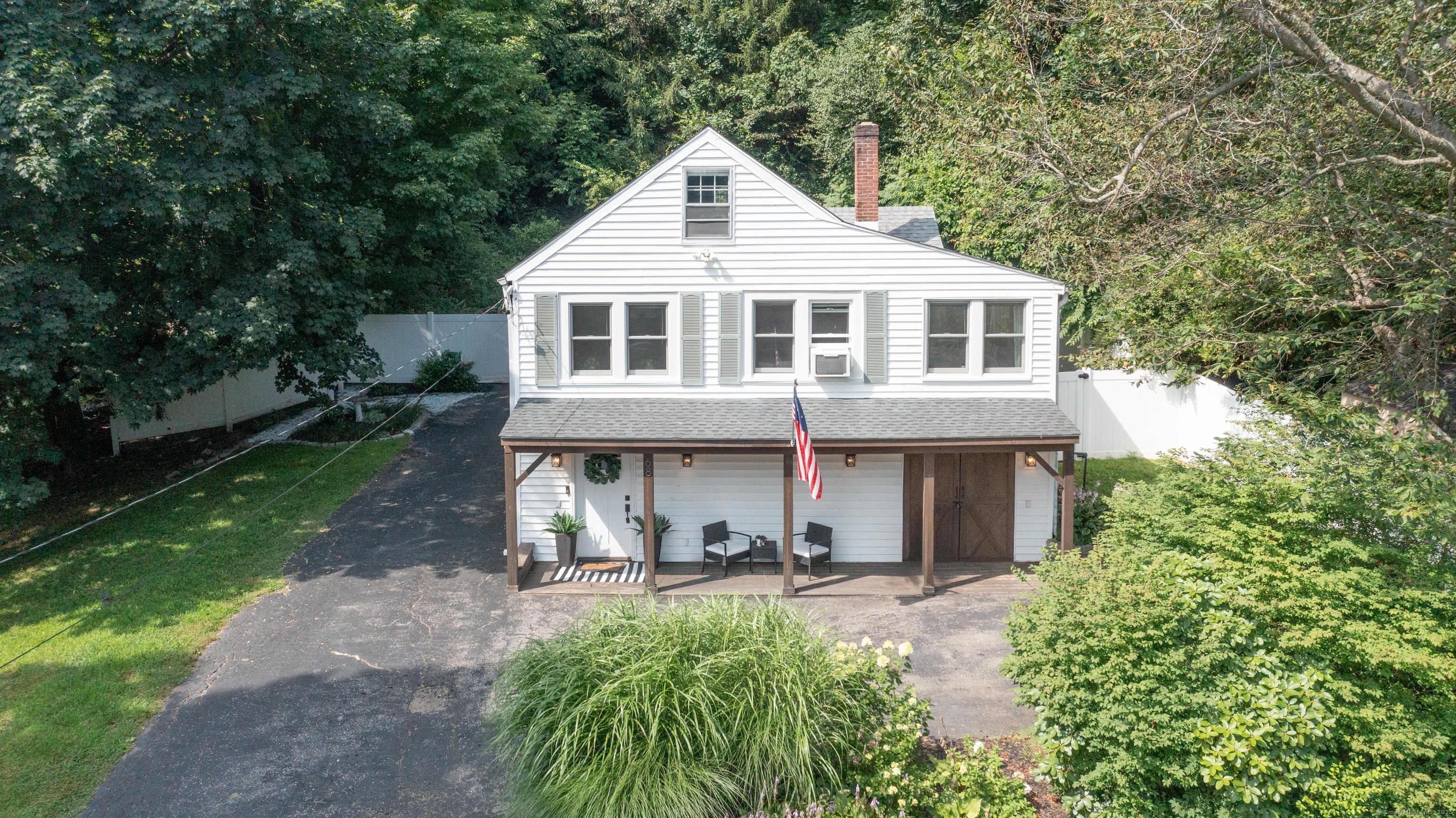 68 Manor Road Southbury CT 06488