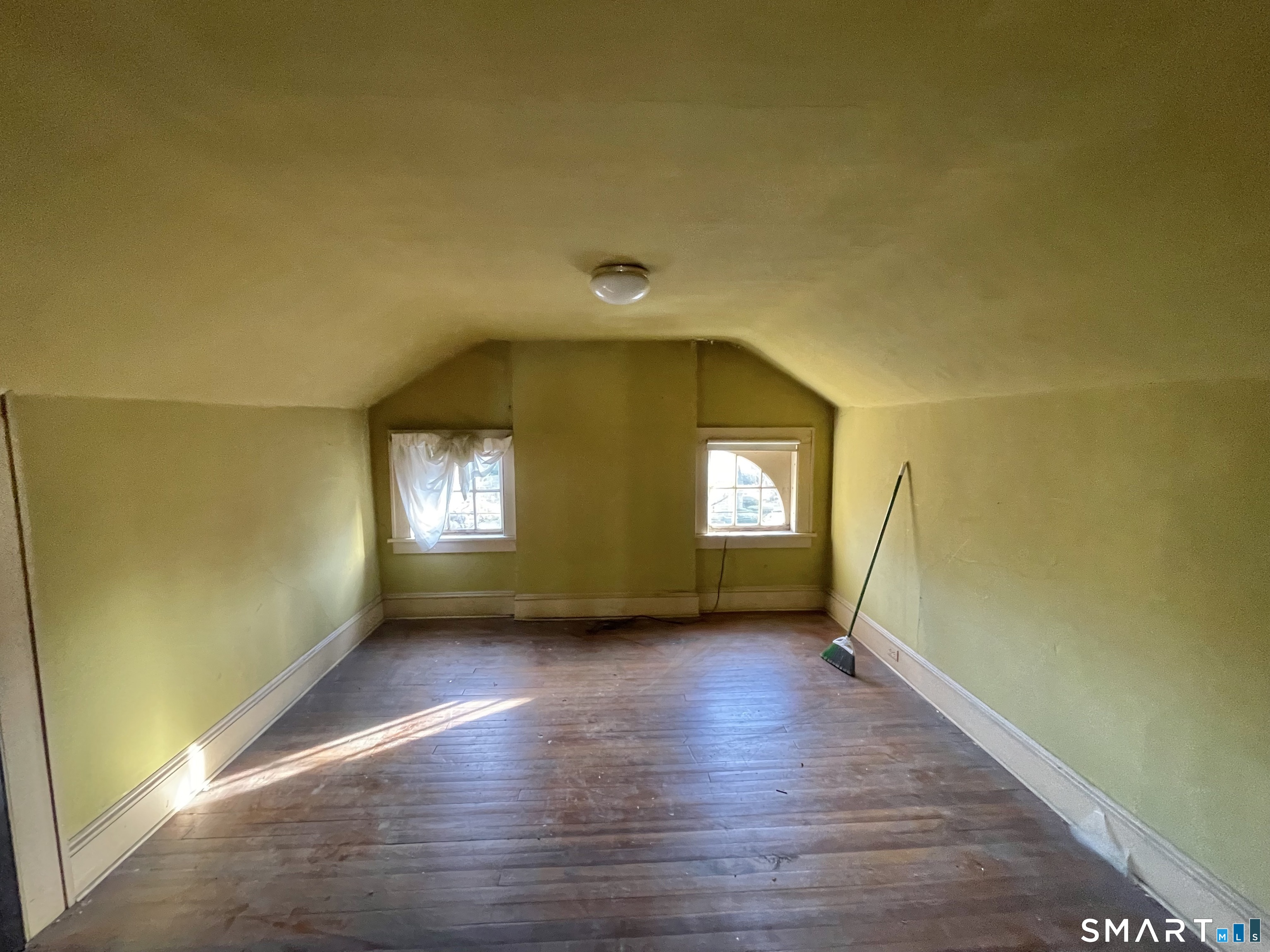 366 Brooklawn Avenue Bridgeport CT 06604