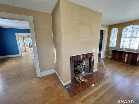 366 Brooklawn Avenue Bridgeport CT 06604