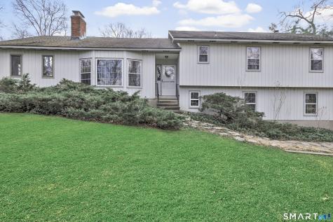 16 Mountain Road Wilton CT 06897