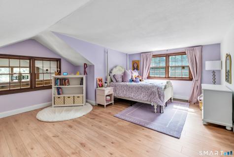 16 Mountain Road Wilton CT 06897