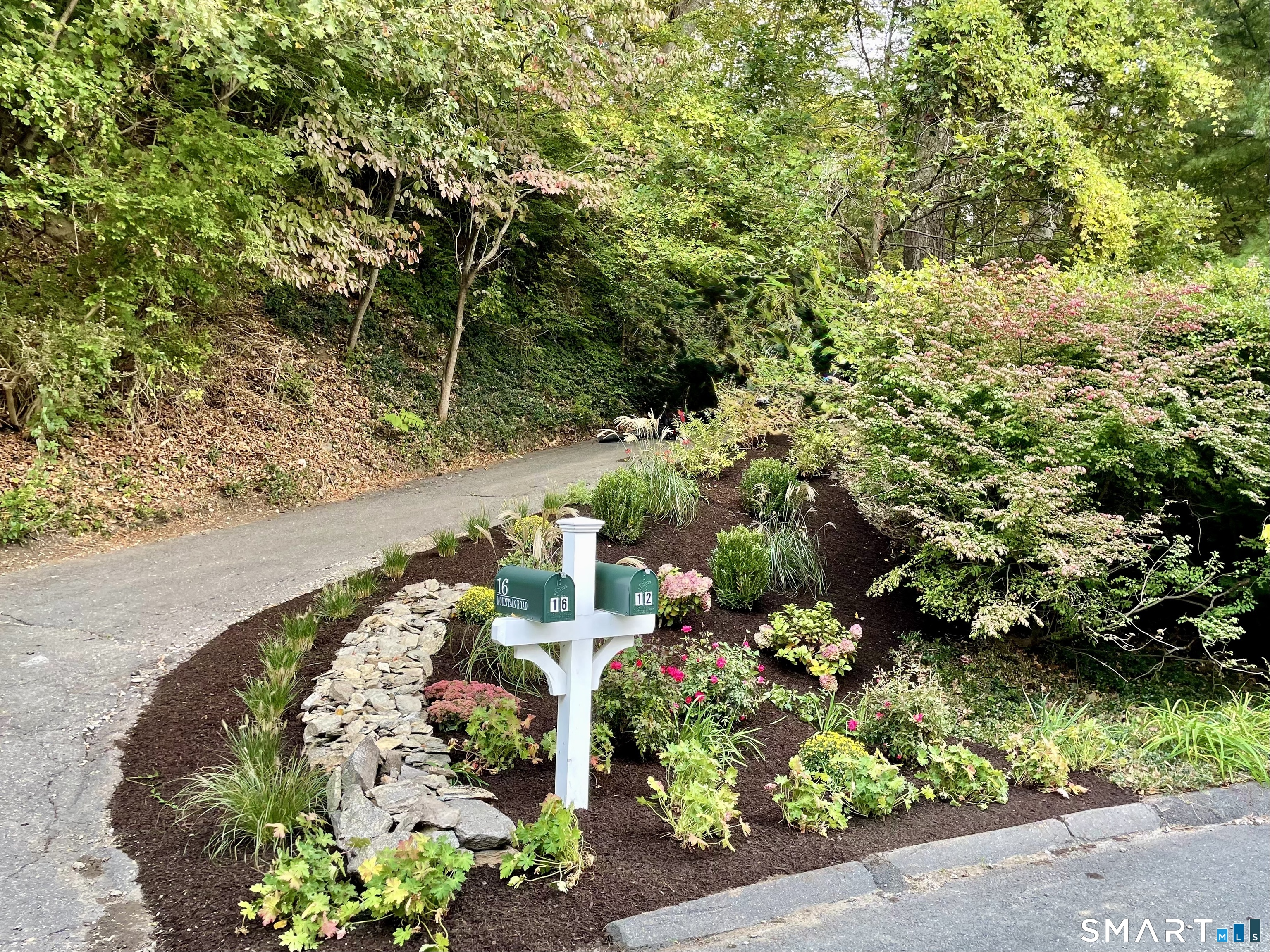 16 Mountain Road Wilton CT 06897