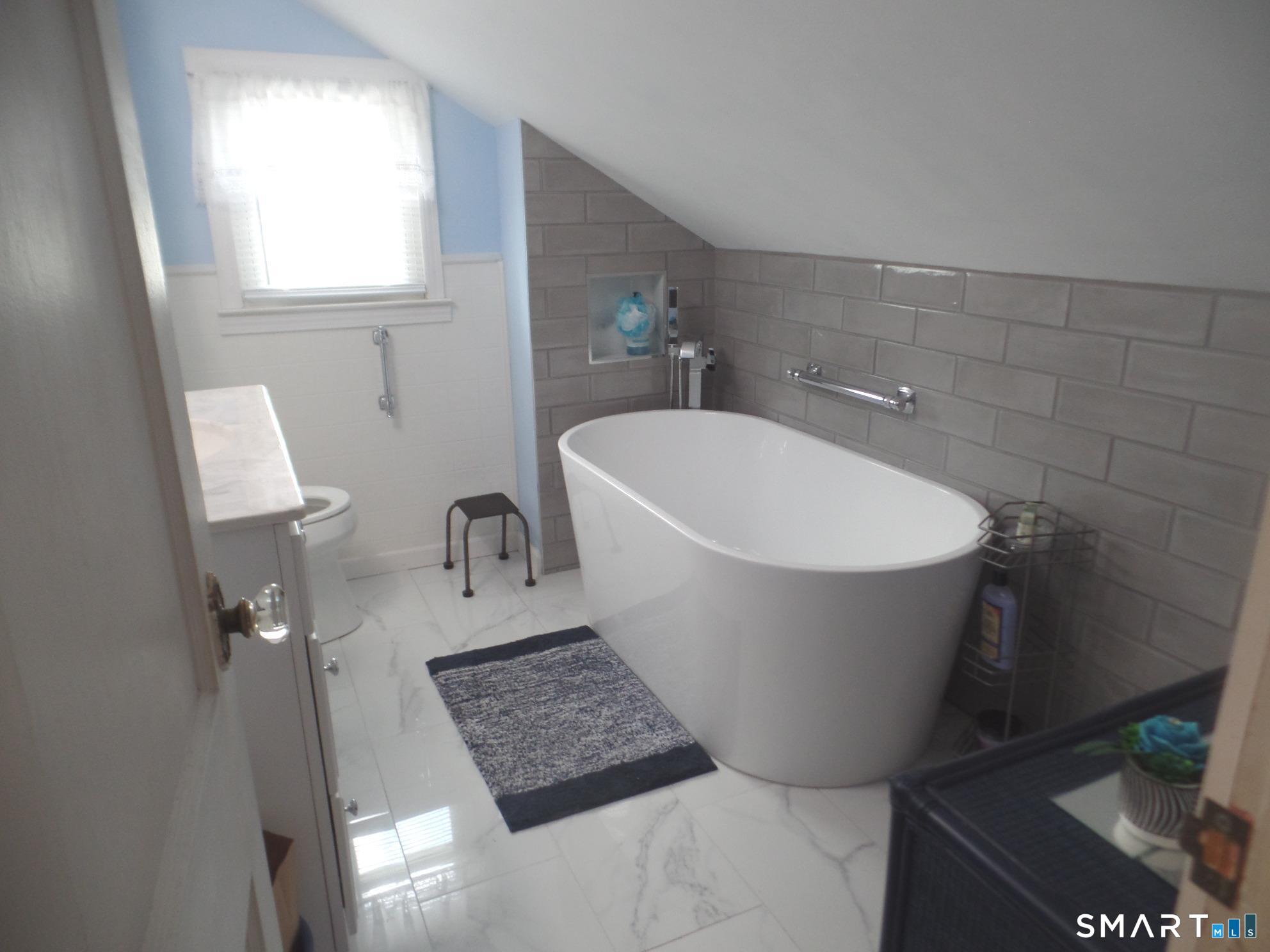 29 Fall Mountain Lake Road Plymouth CT 06786