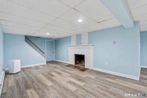59 Thornbush Road Wethersfield CT 06109