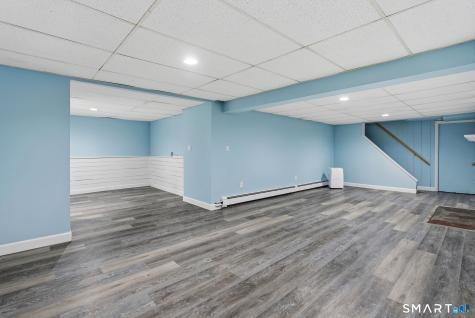59 Thornbush Road Wethersfield CT 06109