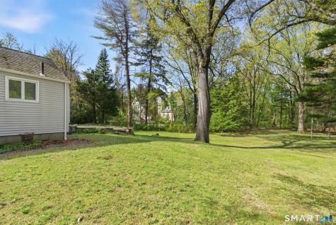 59 Thornbush Road Wethersfield CT 06109