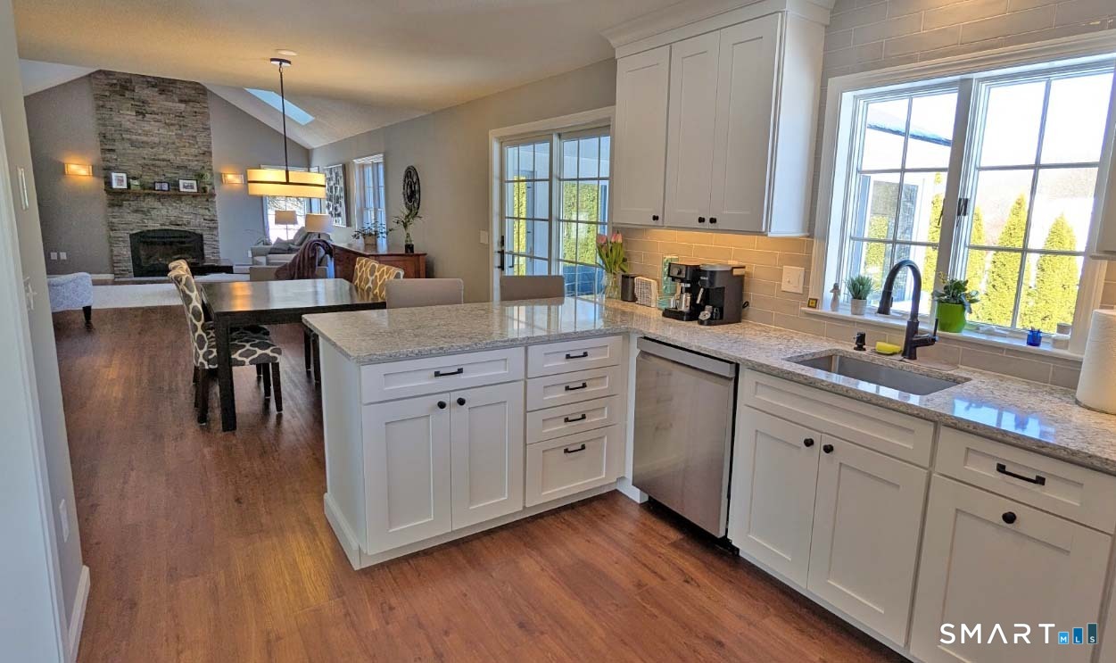 95 Tarragon Drive East Hampton CT 06424