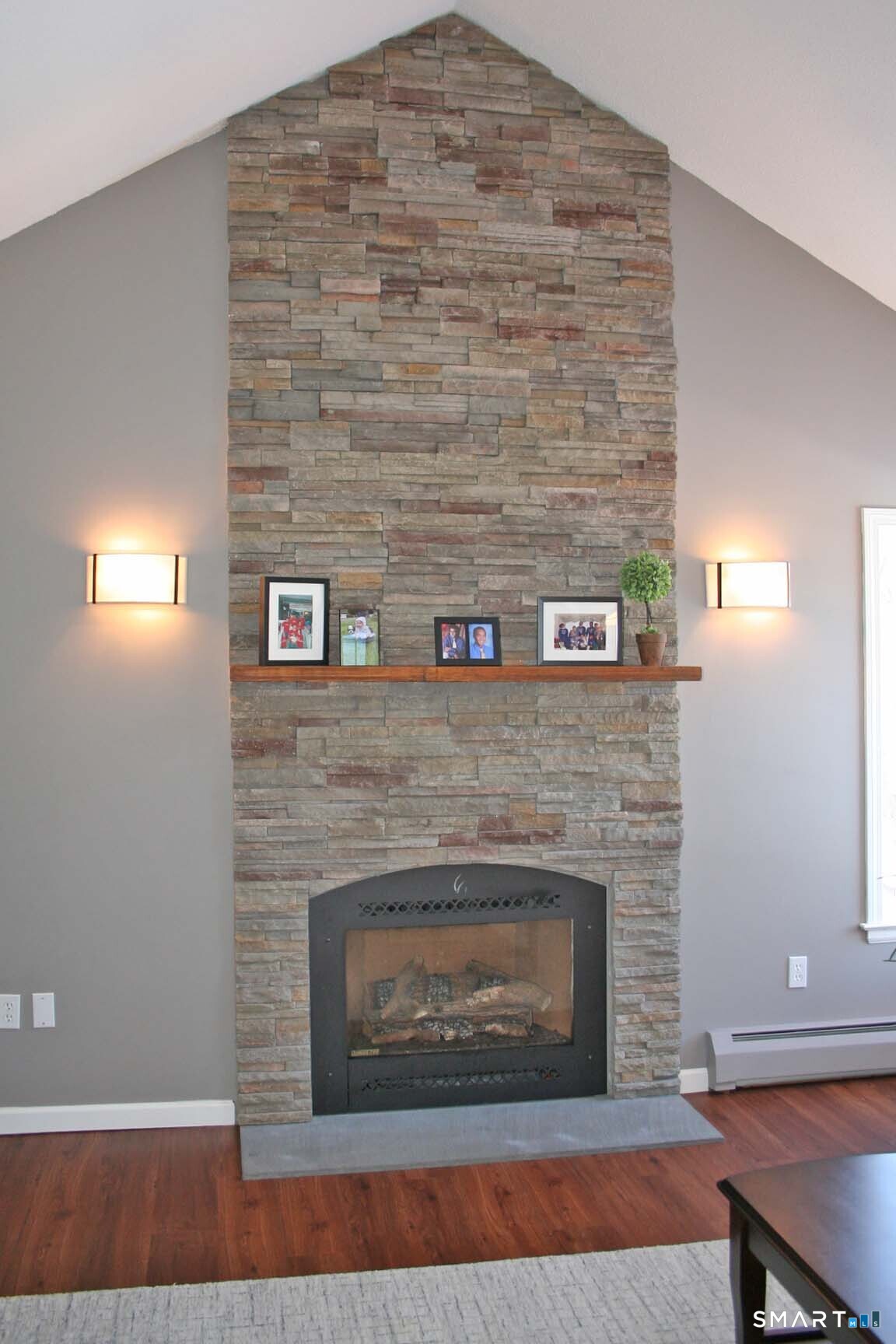 95 Tarragon Drive East Hampton CT 06424