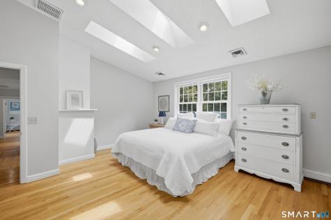 36 Willowbrook Road West Hartford CT 06107