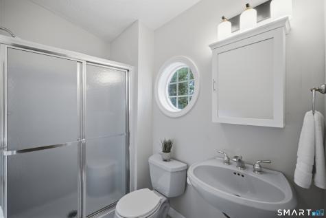 36 Willowbrook Road West Hartford CT 06107
