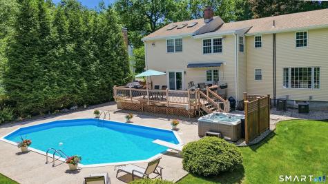 36 Willowbrook Road West Hartford CT 06107