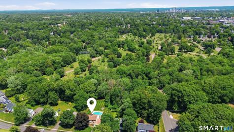 36 Willowbrook Road West Hartford CT 06107