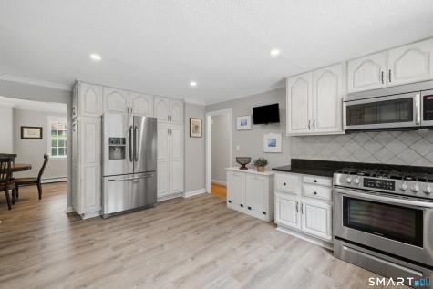 36 Willowbrook Road West Hartford CT 06107