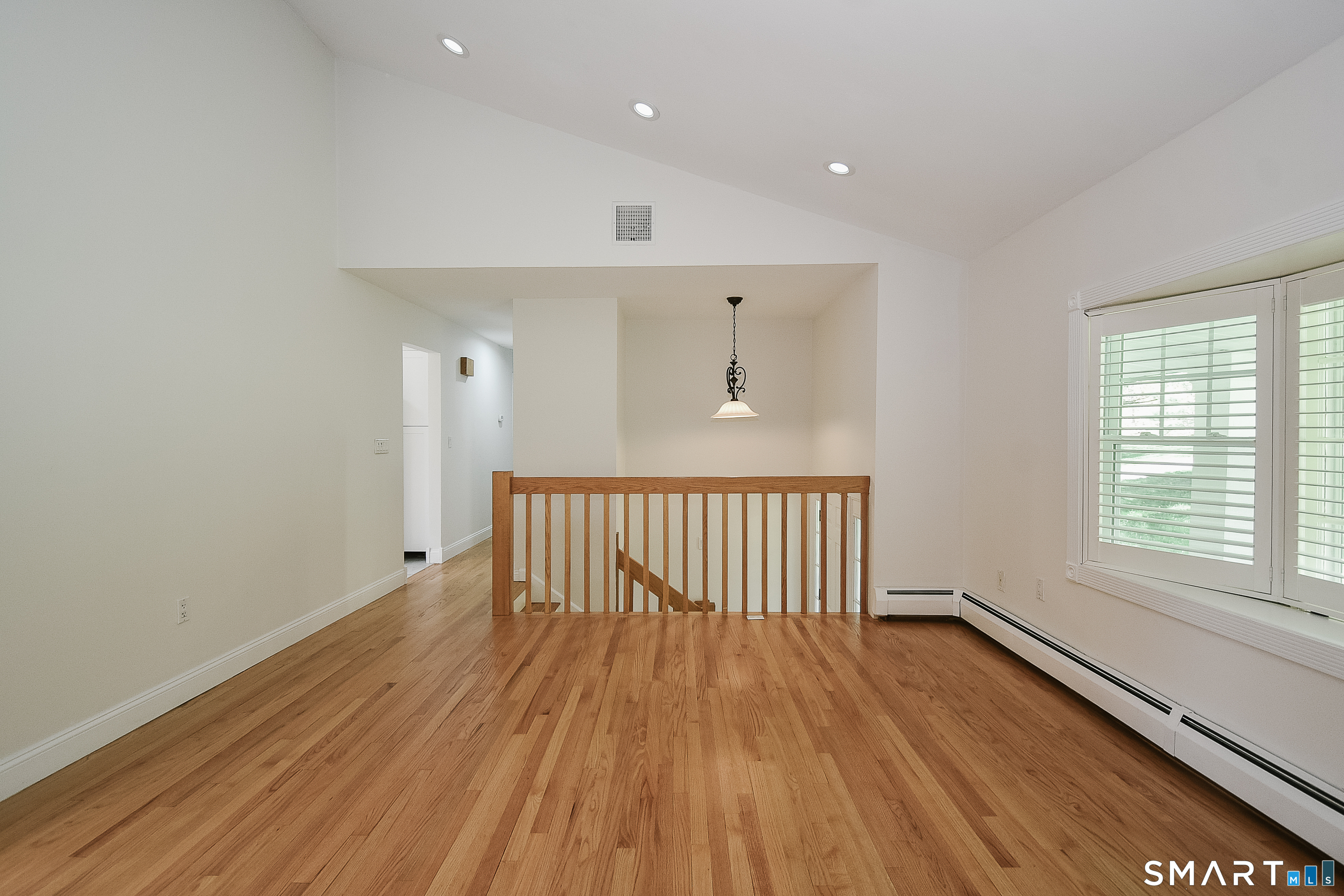 12 Crane Place Simsbury CT 06070