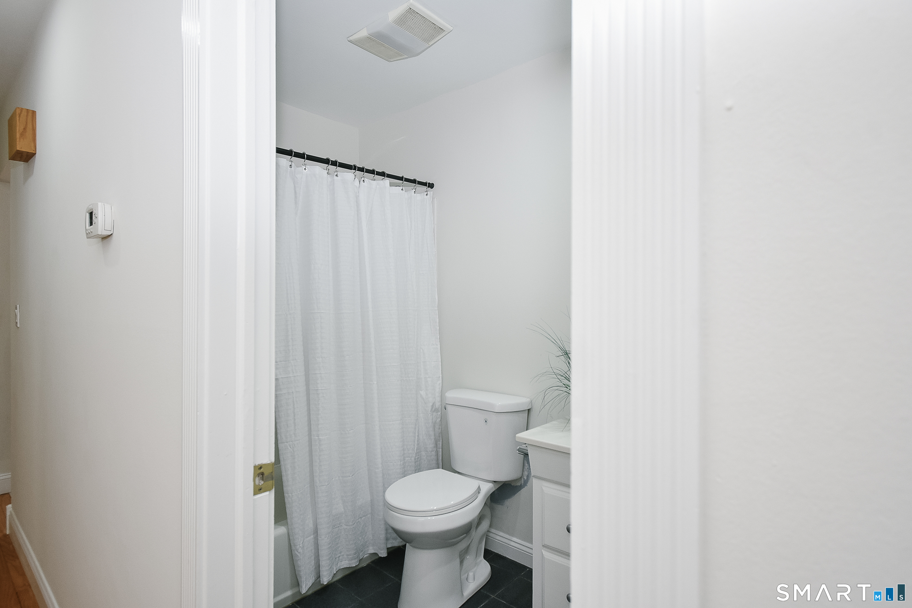 12 Crane Place Simsbury CT 06070