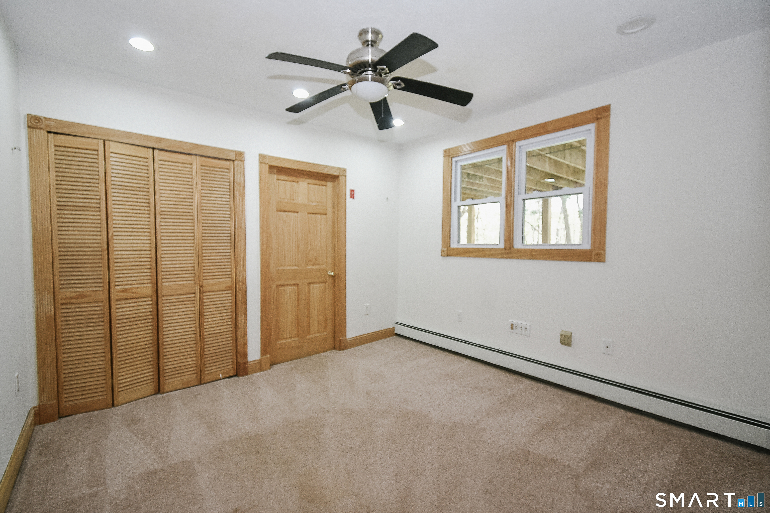 12 Crane Place Simsbury CT 06070