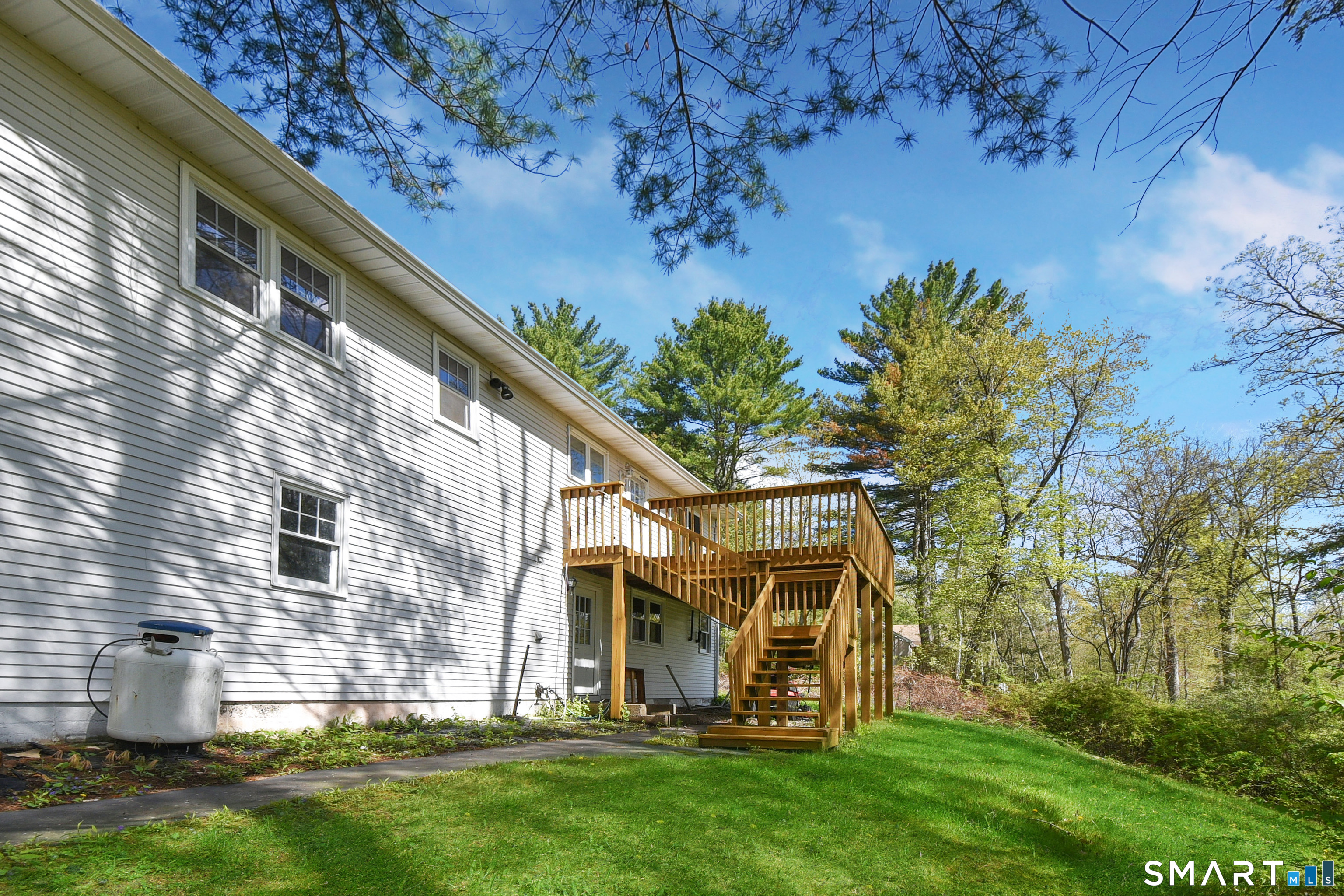 12 Crane Place Simsbury CT 06070