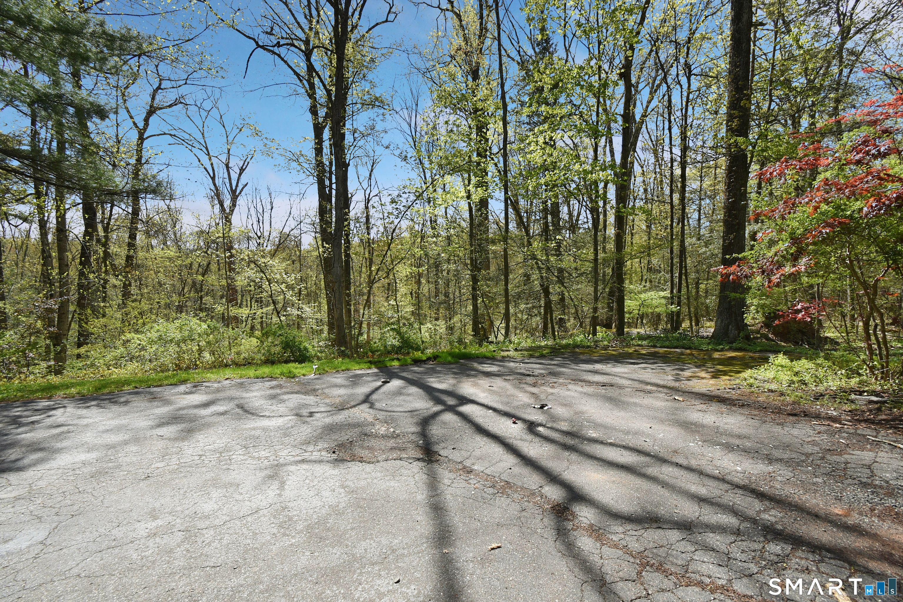 12 Crane Place Simsbury CT 06070