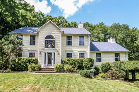 241 Stonegate Drive Southbury CT 06488