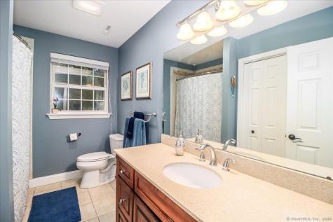 241 Stonegate Drive Southbury CT 06488