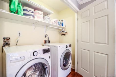 241 Stonegate Drive Southbury CT 06488
