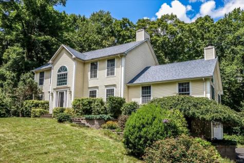 241 Stonegate Drive Southbury CT 06488