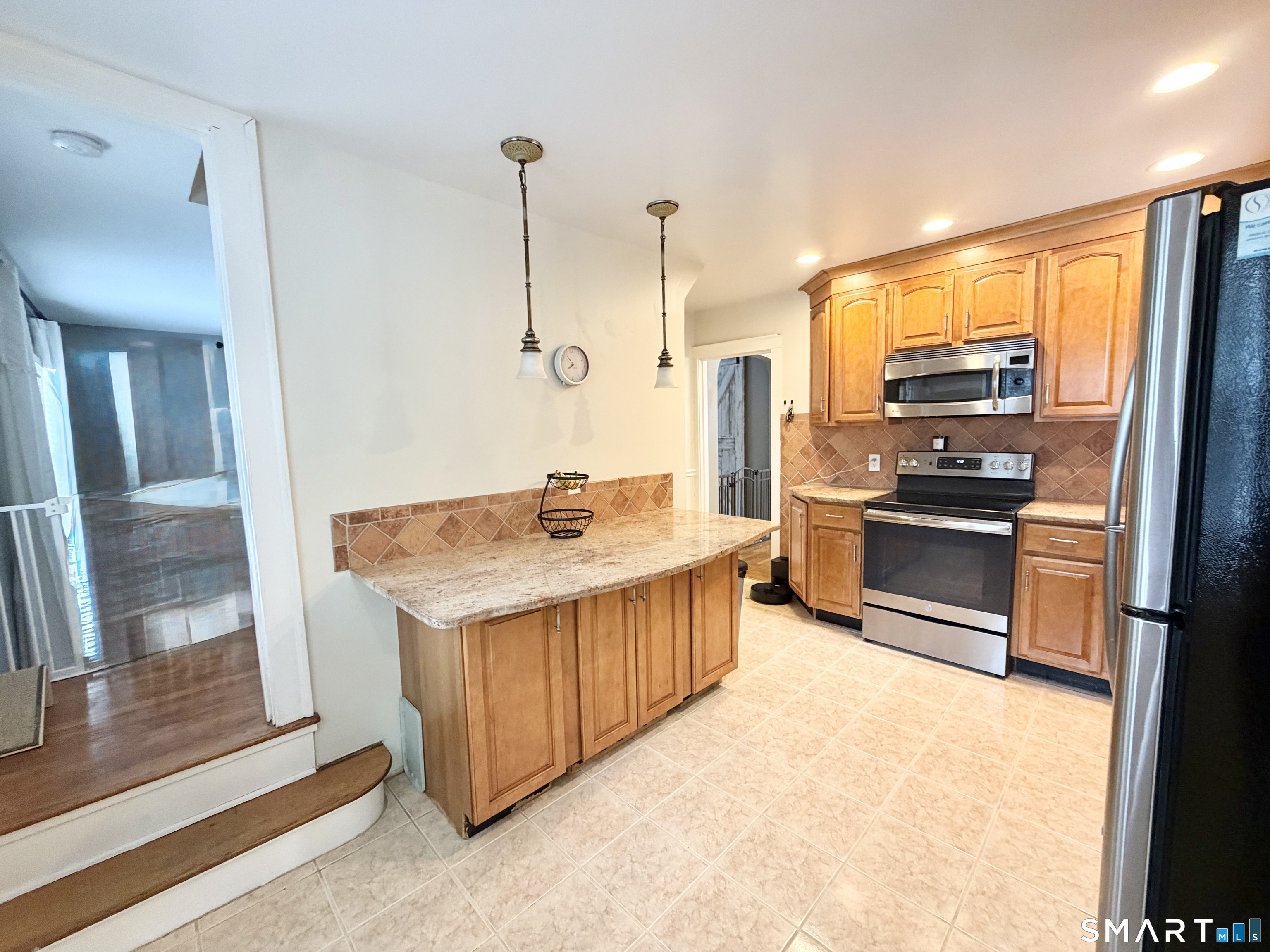 89 Shelton Avenue Shelton CT 06484