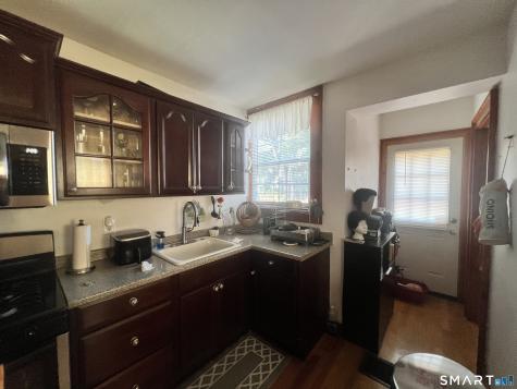 448 East Avenue Bridgeport CT 06610