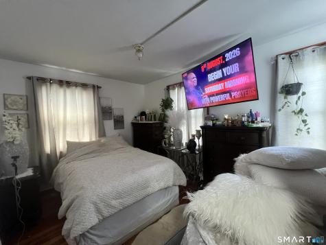 448 East Avenue Bridgeport CT 06610