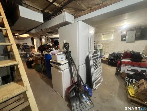 448 East Avenue Bridgeport CT 06610