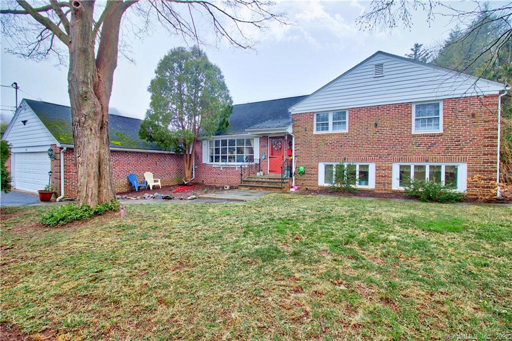 105 Guernseytown Road Watertown CT 06795